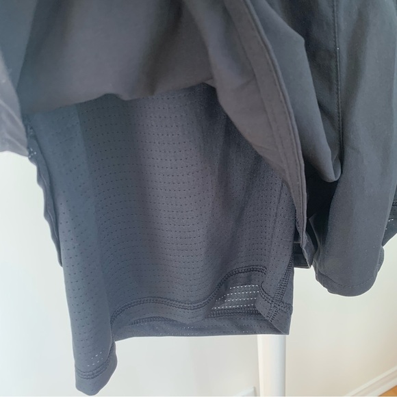 PUMA Active Wear Shorts - Picture 4 of 5